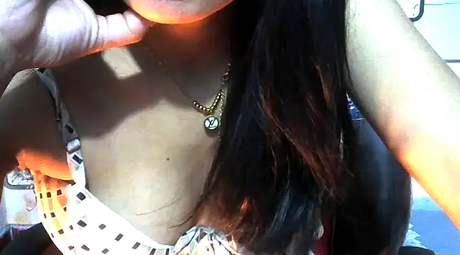 Snapshot of angel_aarna chatting on 12.20.24 angel aarna online show from 12.20.24