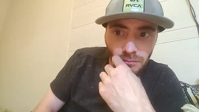 Huntzg23 online show from 02.22.26