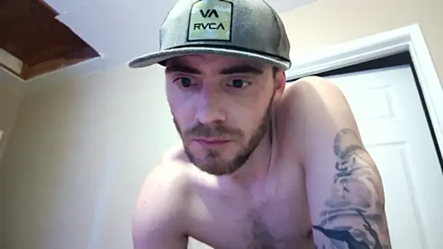 Huntzg23 online show from 02.24.26