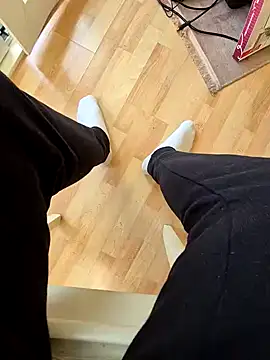 dirtynylonboy33 online show from 12.17.24