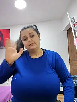 Miss balloonsmila online show from 12.04.25