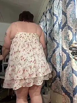 leenieb88 online show from 01.12.26