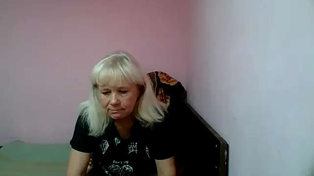 sakura blonde online show from 02.19.25