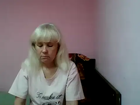 sakura blonde online show from 03.04.25