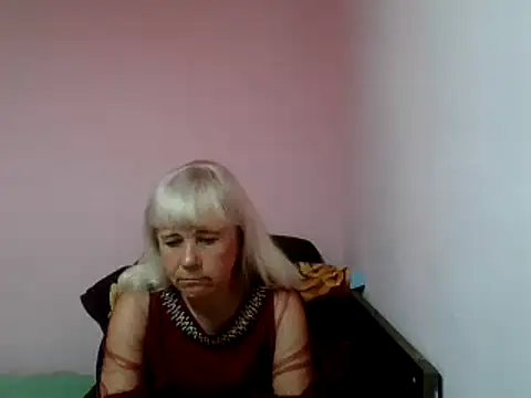 sakura blonde online show from 03.11.25