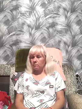 sakura blonde online show from 10.10.25