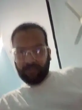 Arsh Loves Luv online show from 12.17.25