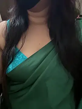Snapshot of Akhi_Akshaya chatting on 12.18.24 Akhi Akshaya online show from 12.18.24