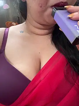 Snapshot of Akhi_Akshaya chatting on 01.11.25 Akhi Akshaya online show from 01.11.25