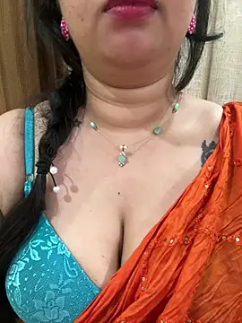 Snapshot of Akhi_Akshaya chatting on 02.01.25 Akhi Akshaya online show from 02.01.25