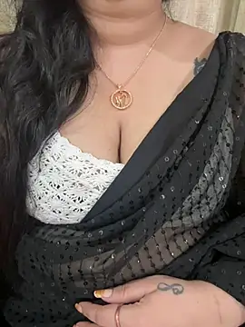 Snapshot of Akhi_Akshaya chatting on 02.07.25 Akhi Akshaya online show from 02.07.25