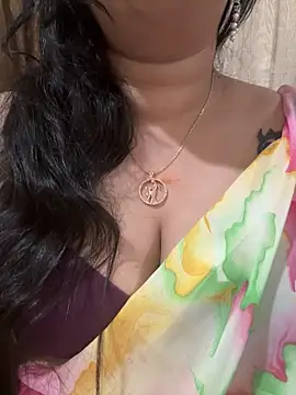 Snapshot of Akhi_Akshaya chatting on 02.10.25 Akhi Akshaya online show from 02.10.25