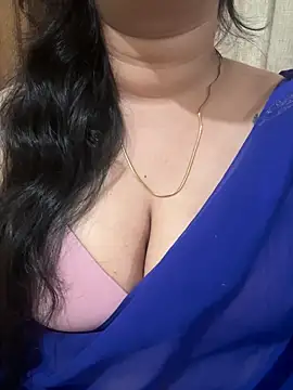 Snapshot of Akhi_Akshaya chatting on 02.15.25 Akhi Akshaya online show from 02.15.25