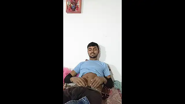 Suraj223kumar online show from 12.21.25