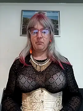 Snapshot of sexynadinets89 chatting on 02.14.25 sexynadinets89 online show from 02.14.25