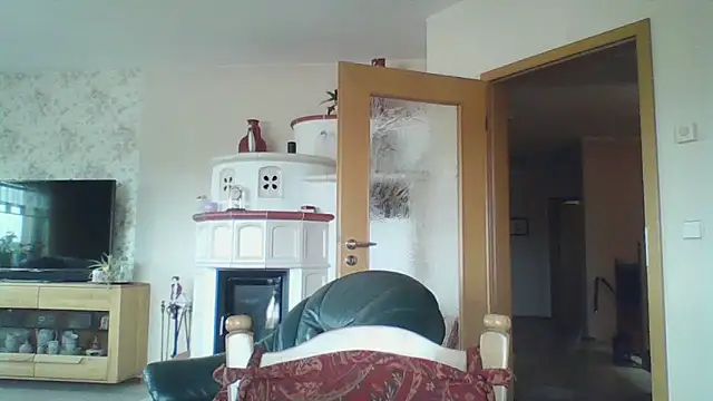 Snapshot of sexynadinets89 chatting on 09.09.25 sexynadinets89 online show from 09.09.25