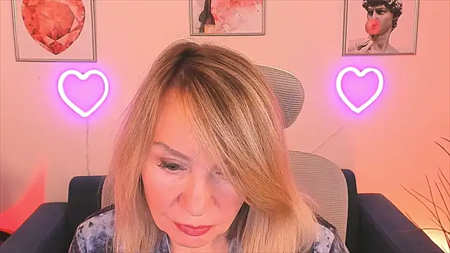 RosalindaFortuna online show from 12.26.24