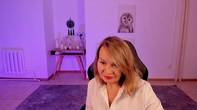 RosalindaFortuna online show from 01.15.25