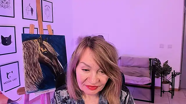 RosalindaFortuna online show from 02.05.25