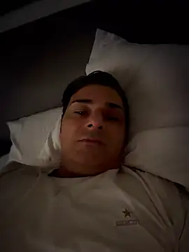 Snapshot of SecretlyDD chatting on 02.19.26 SecretlyDD online show from 02.19.26