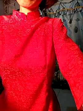 Lucy limon online show from 10.26.25