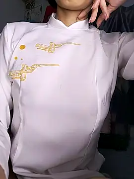 Lucy limon online show from 04.15.26