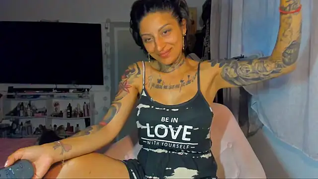 Snapshot of Lucky_Deniz chatting on 07.30.26 Lucky Deniz online show from 07.30.26
