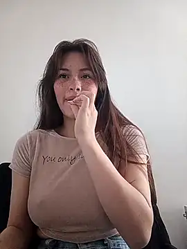 eriika deep  online show from 02.26.25