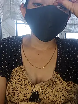 Snapshot of Telugu_Cute_Angel chatting on 10.28.25 Telugu Cute Angel online show from 10.28.25