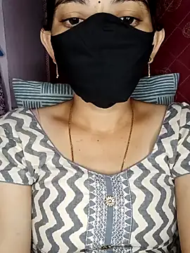 Snapshot of Telugu_Cute_Angel chatting on 11.18.25 Telugu Cute Angel online show from 11.18.25