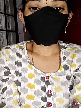 Snapshot of Telugu_Cute_Angel chatting on 11.24.25 Telugu Cute Angel online show from 11.24.25