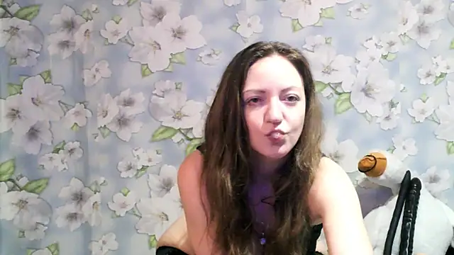 KattyLuuu online show from 02.09.25