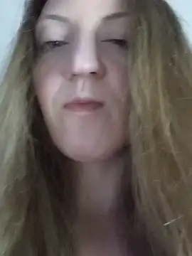 Snapshot of KattyLuuu chatting on 06.17.26 KattyLuuu online show from 06.17.26
