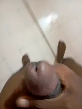 Snapshot of tharu111111 chatting on 02.05.25 tharu111111 online show from 02.05.25