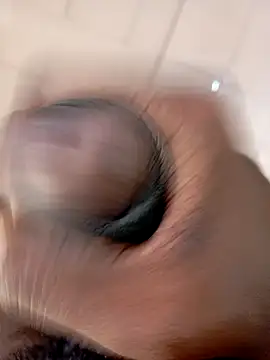 Snapshot of tharu111111 chatting on 02.23.25 tharu111111 online show from 02.23.25