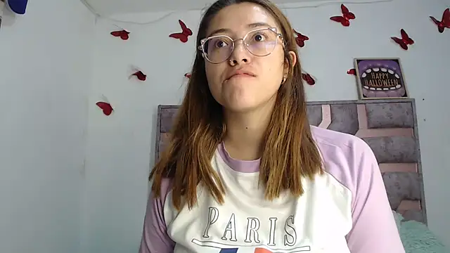 Anny Fox- online show from 10.25.25