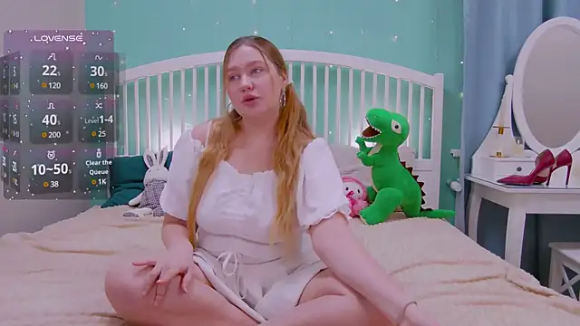 Snapshot of Ellie_Wellie chatting on 02.26.25 Ellie Wellie online show from 02.26.25