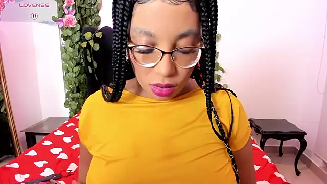 AmyBriiggs online show from 03.03.26