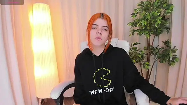 Snapshot of Maddy_bennet chatting on 02.27.25 Maddy bennet online show from 02.27.25