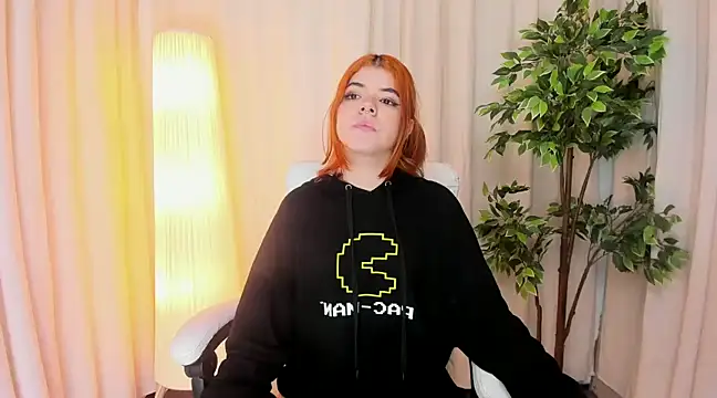 Snapshot of Maddy_bennet chatting on 02.28.25 Maddy bennet online show from 02.28.25