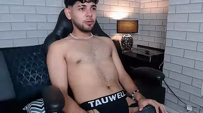 Samir bear online show from 02.22.25