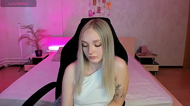 Cheryl  Brown online show from 03.14.25