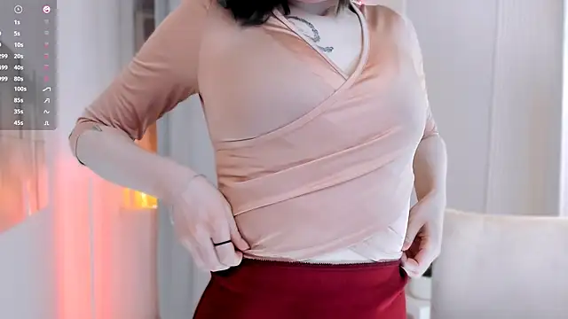 lilithlunna online show from 02.01.25