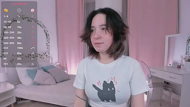 lilithlunna online show from 02.26.25