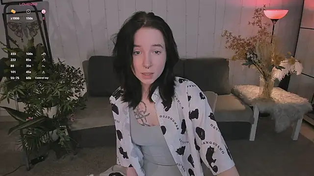 lilithlunna online show from 09.20.25