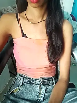 Snapshot of Liza-rani chatting on 03.21.25 Liza-rani online show from 03.21.25