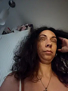 naughty69curls online show from 10.30.25