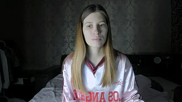 Agnes Allenn online show from 12.01.25