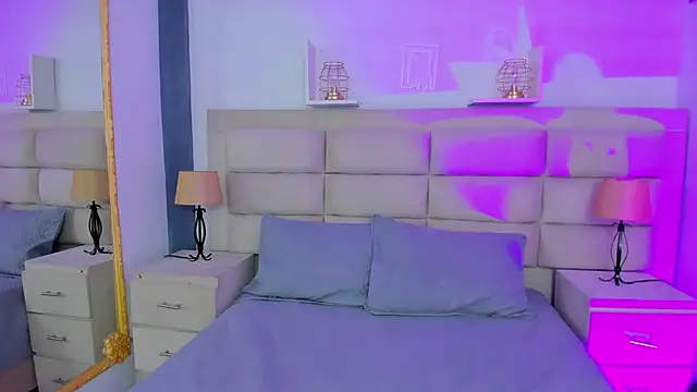 RoseCassie online show from 03.14.25