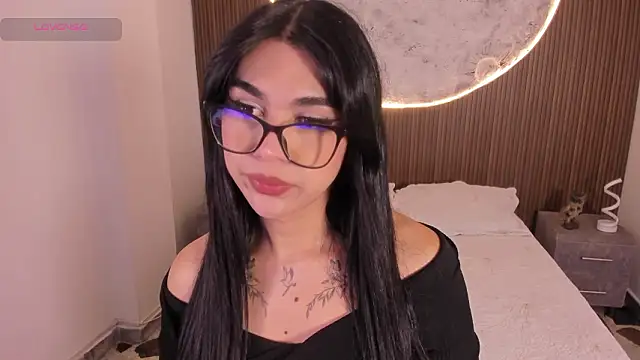 RoseCassie online show from 01.17.26